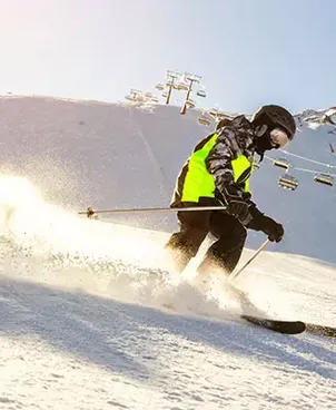 Comment freiner au ski : les techniques pour skier en alliant plaisir et sécurité